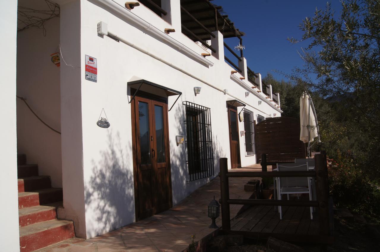 Casa Paz Y Mas Hotel Riogordo Exterior photo